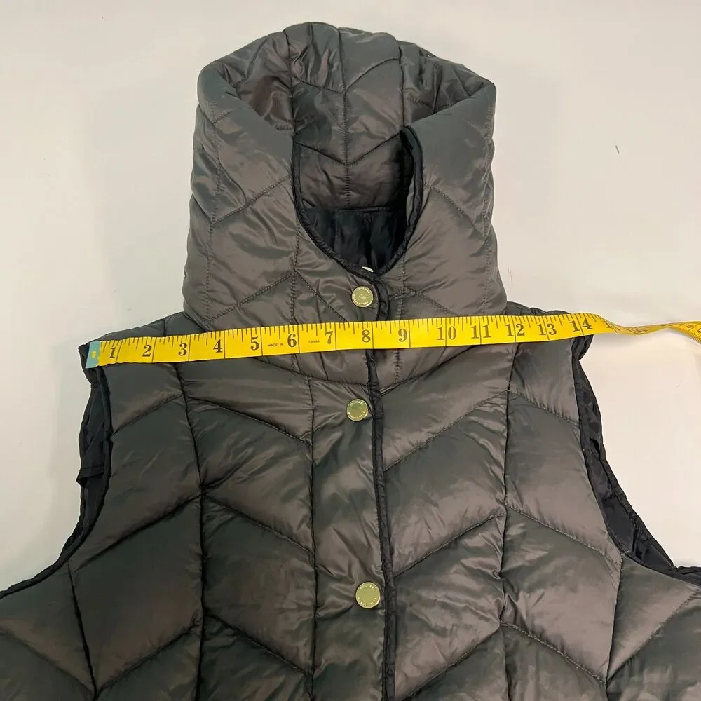 Michael Kors Women’s Medium Black Ultra Lightweight Down Puffer Vest Zip